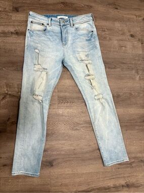 PacSun Light Wash Ripped Skinny Jeans